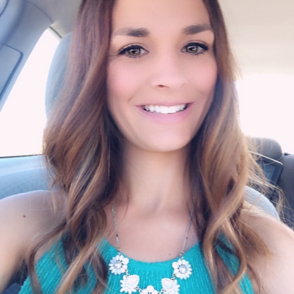 Meet your Posher, Carrie